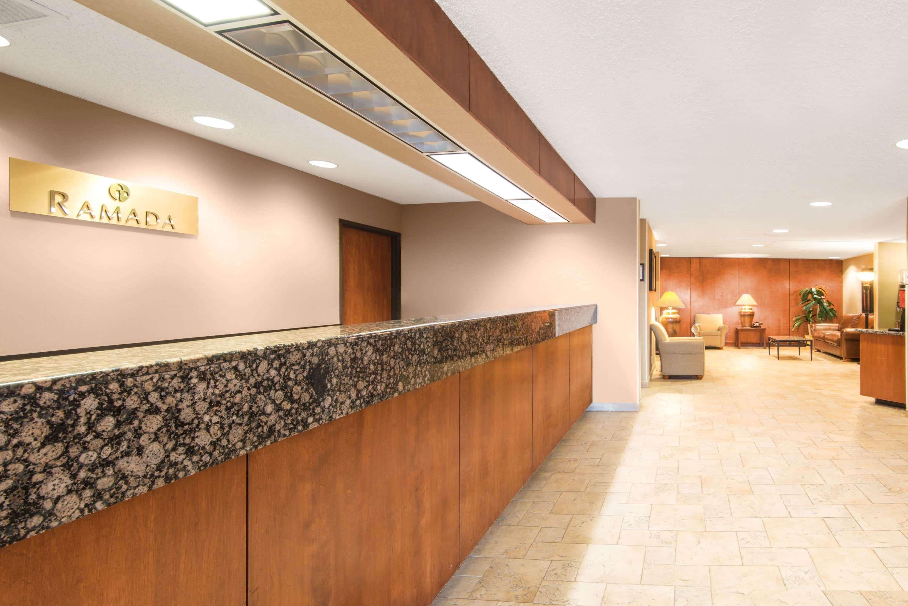 Travelodge By Wyndham Pueblo Dış mekan fotoğraf