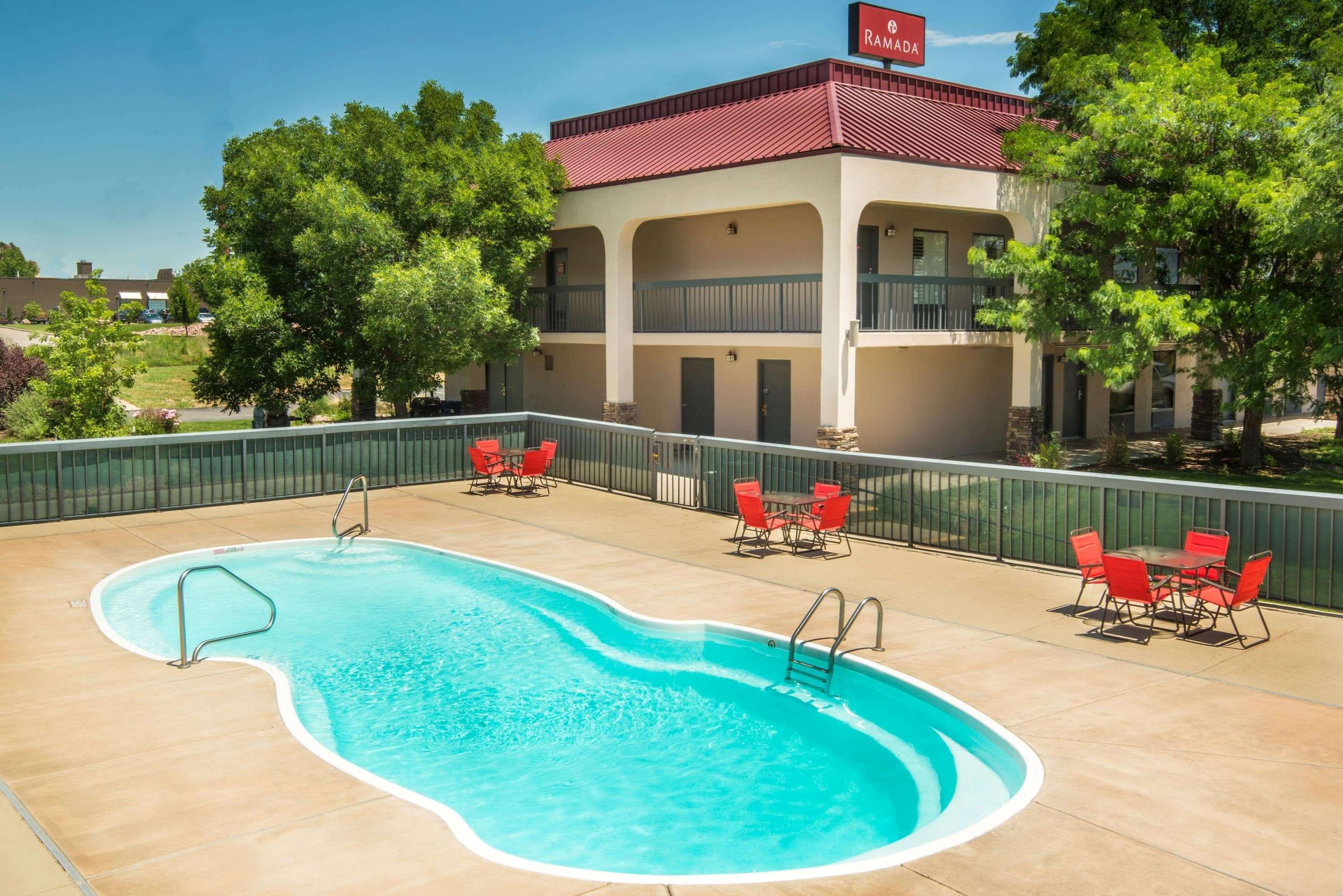 Travelodge By Wyndham Pueblo Dış mekan fotoğraf