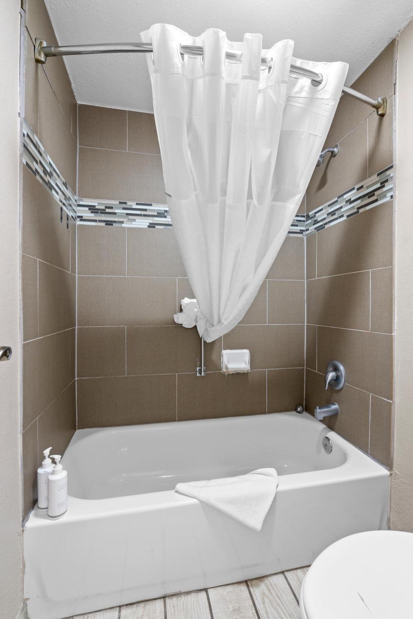 Travelodge By Wyndham Pueblo Dış mekan fotoğraf